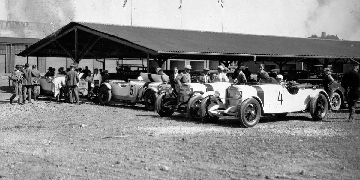 Großer Preis von Deutschland für Sportwagen auf dem Nürburgring, 15. Juli 1928. Mercedes-Benz Typ SS - vor dem Rennen bei der Wagenabnahme.